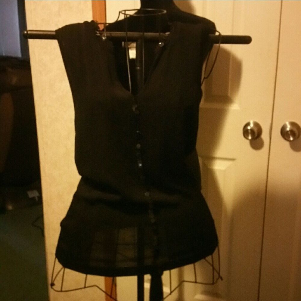 Black sequined accented tank top M